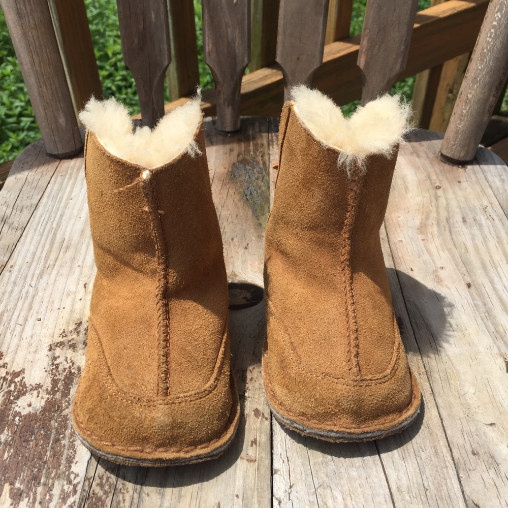 Ugg baby booties